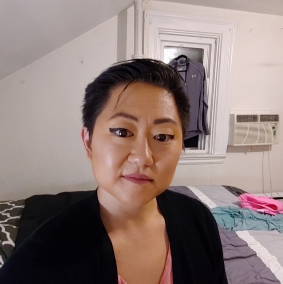 Meet your Posher, Lee - Picture 1 of 1